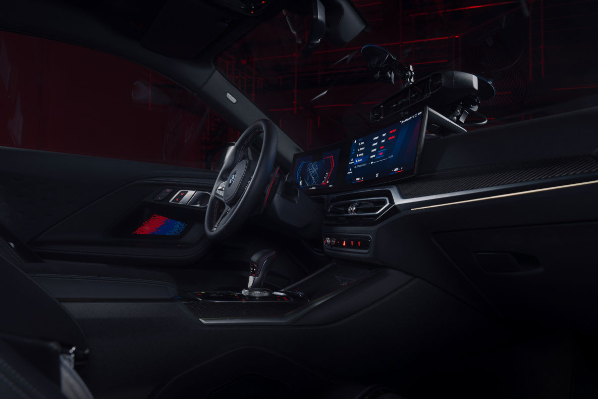 BMW M2 ///M Mixed Reality.