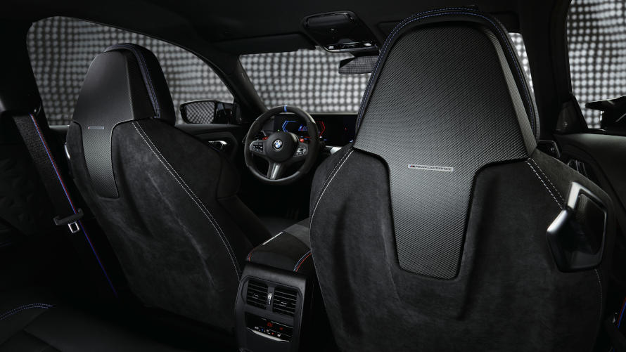 BMW M2 with BMW M Performance Parts: M Performance backrest cover in Alcantara/carbon fiber dry.