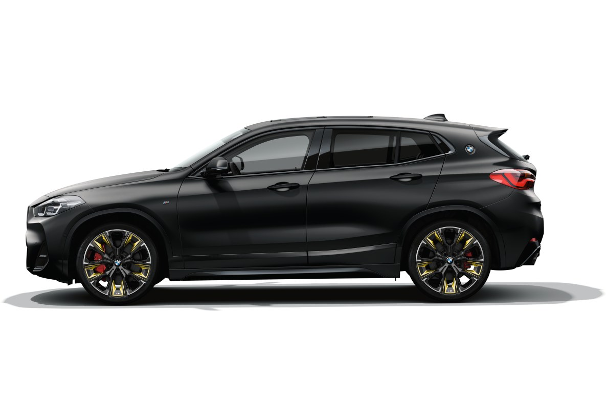 The BMW X2 M35i Edition GoldPlay