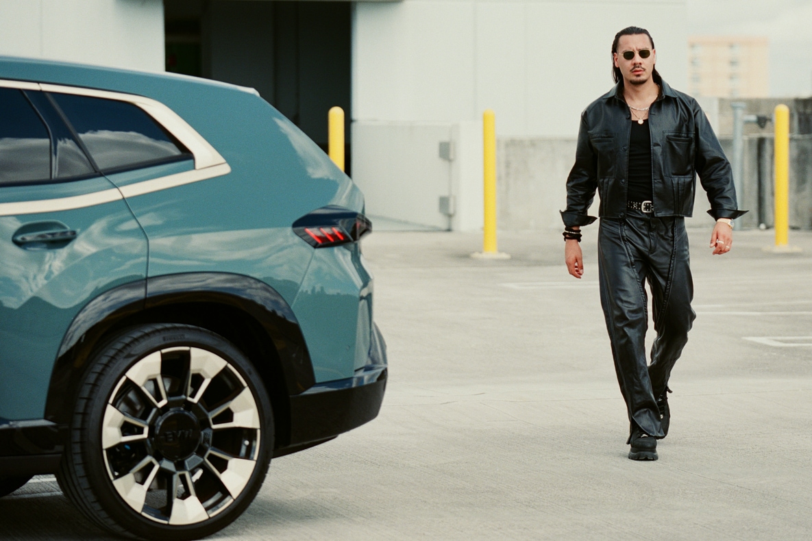 Apache 207 and the first BMW XM.