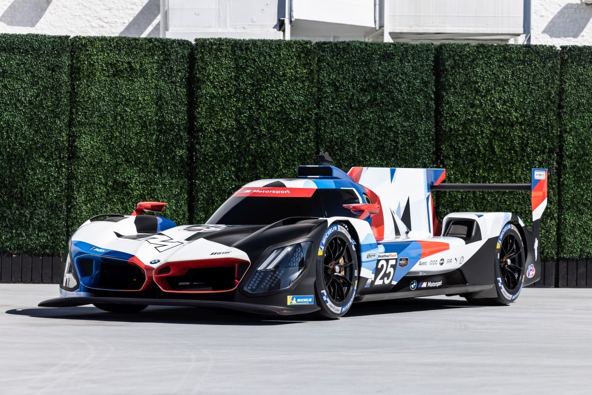BMW M Hybrid V8