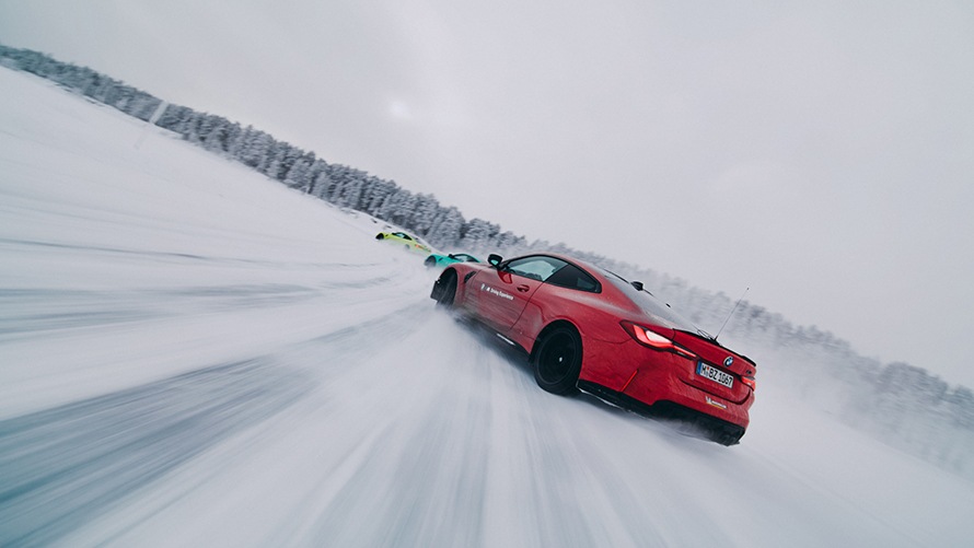 BMW M high-speed ice drive
