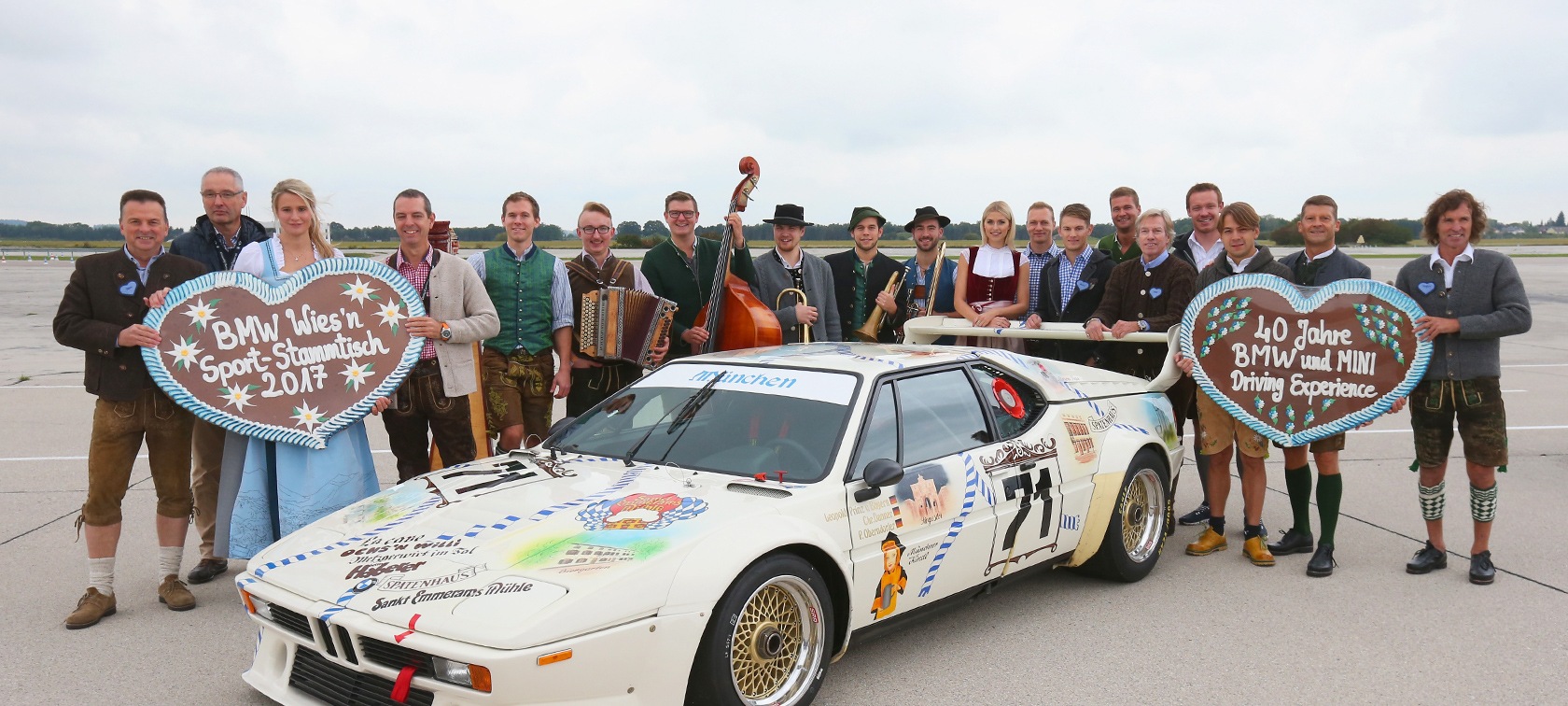 40 Jahre BMW Driving Experience Lena Gercke M1 i3 Oktoberfest Wiesn