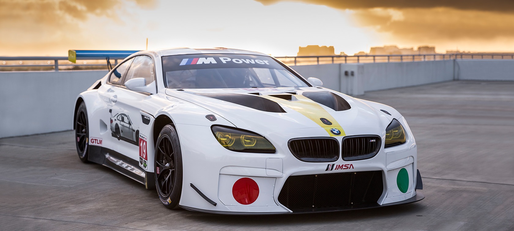 BMW M6 GTLM Art Car von John Baldessari