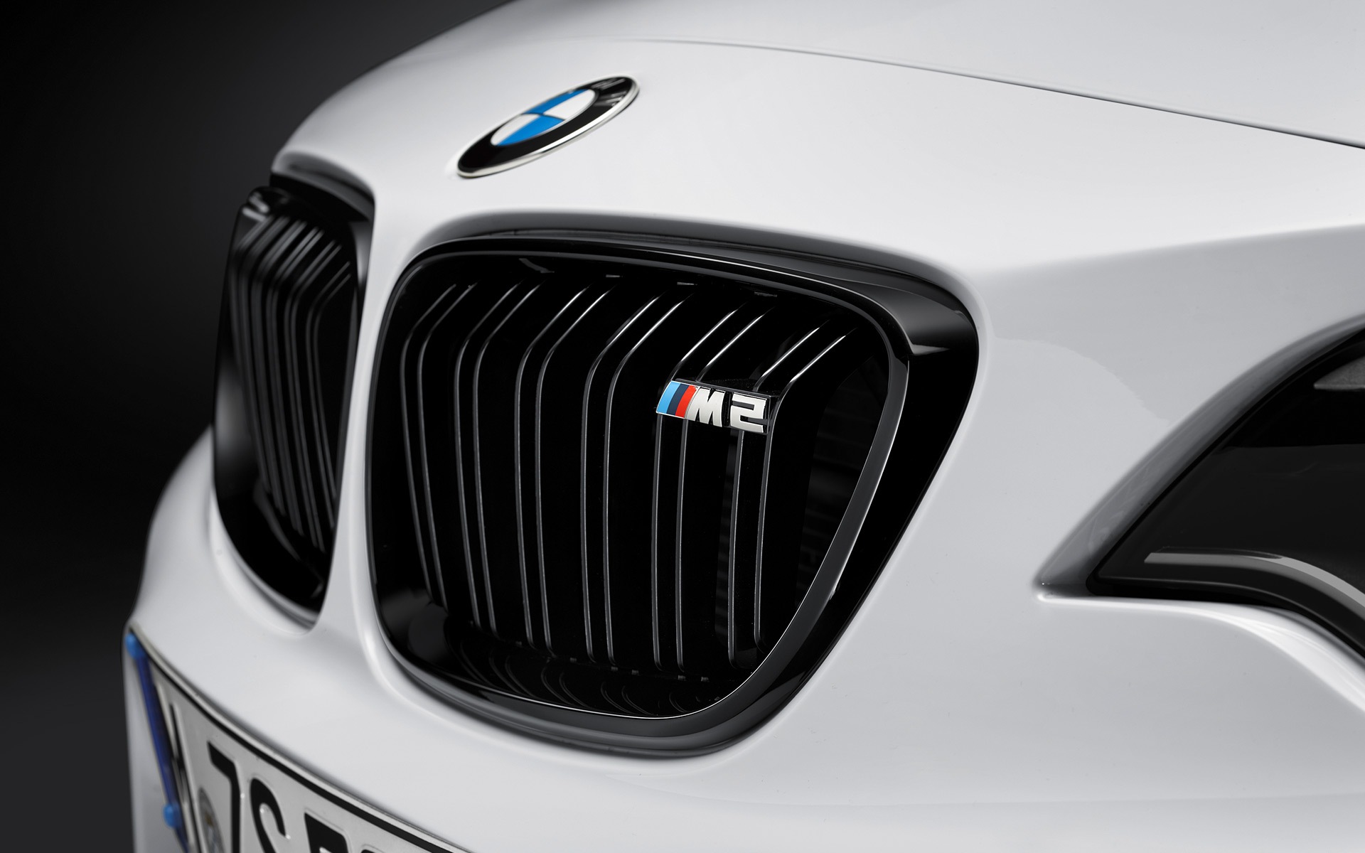 BMW M2 Coupé mit M Performance Parts Exterieur