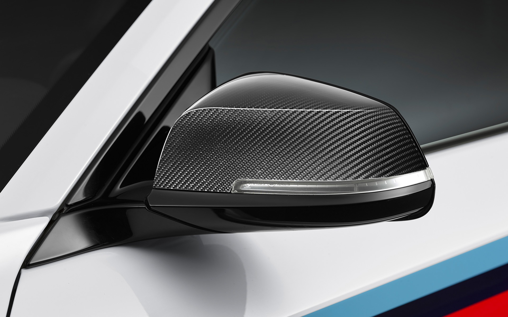 BMW M2 Coupé mit M Performance Parts Exterieur