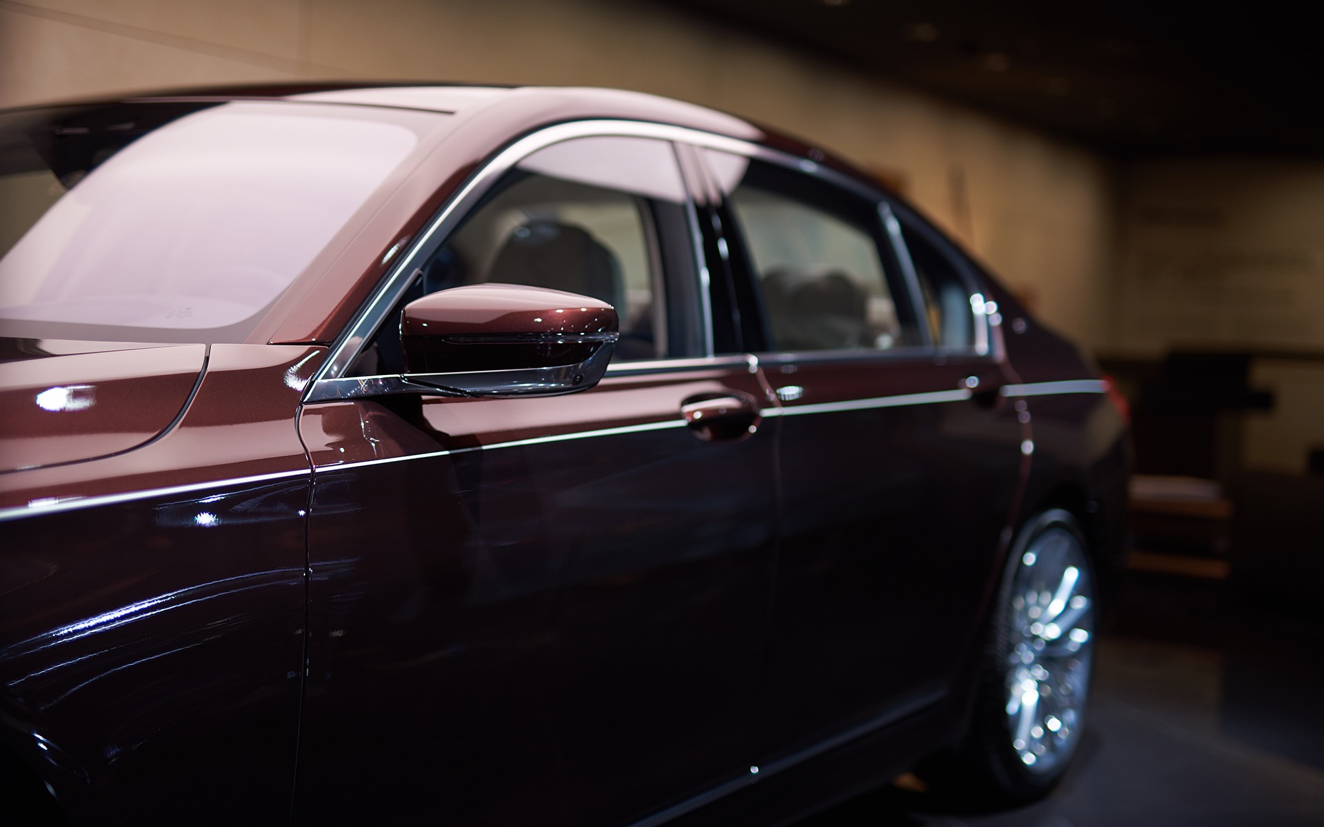 BMW M760Li Nautor's Swan