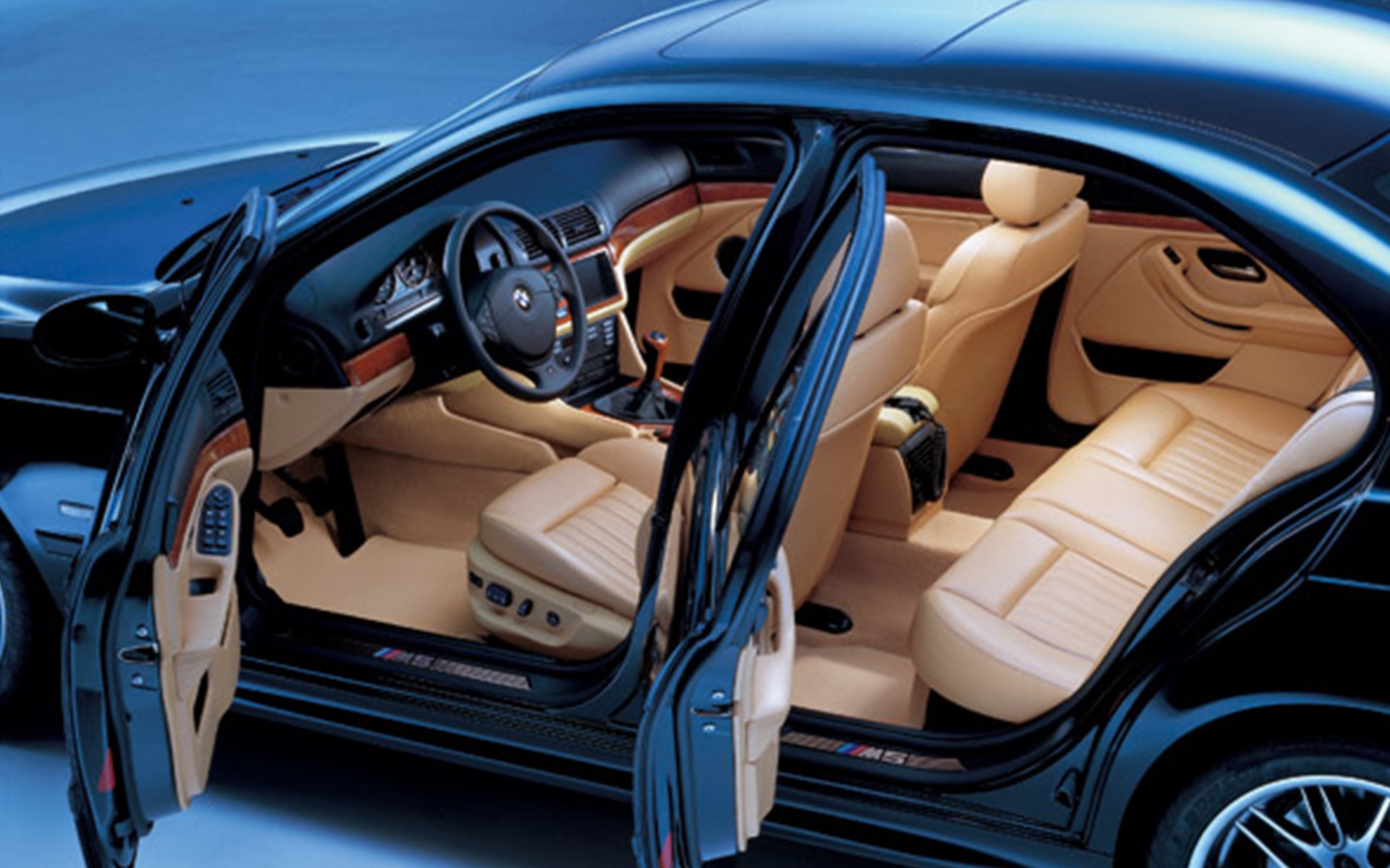 BMW M5 of 1998 (3rd generation), interieur