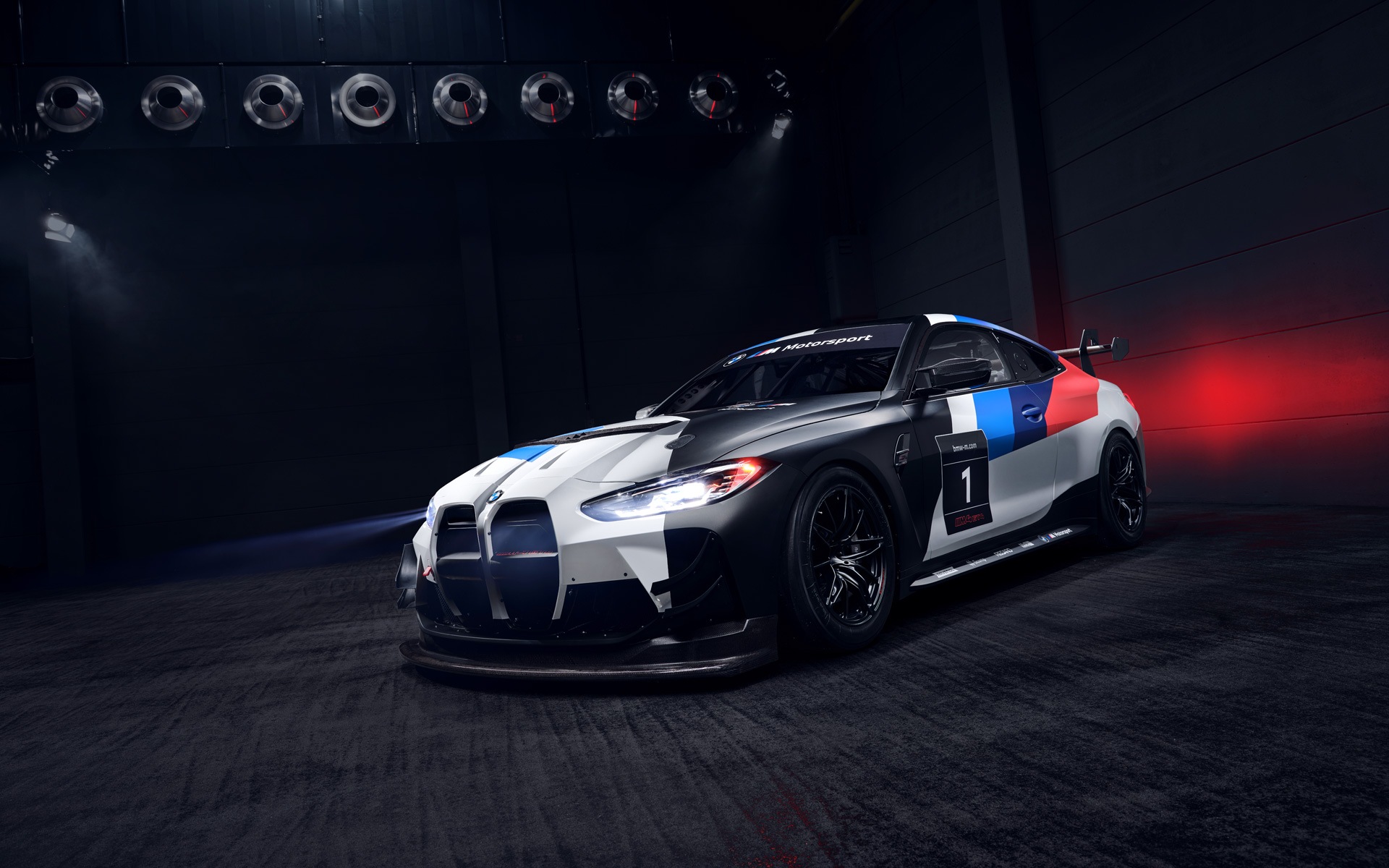 BMW M4 GT4