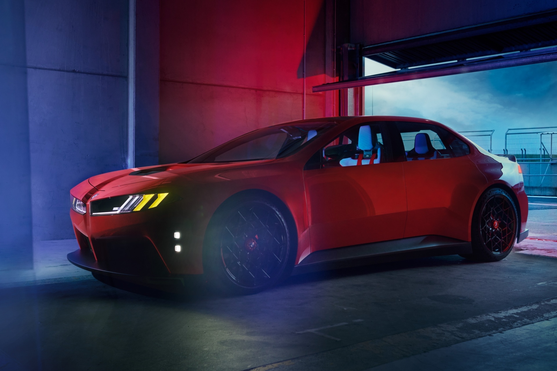 Weltpremiere in Le Mans: Das BMW M Concept Neue Klasse