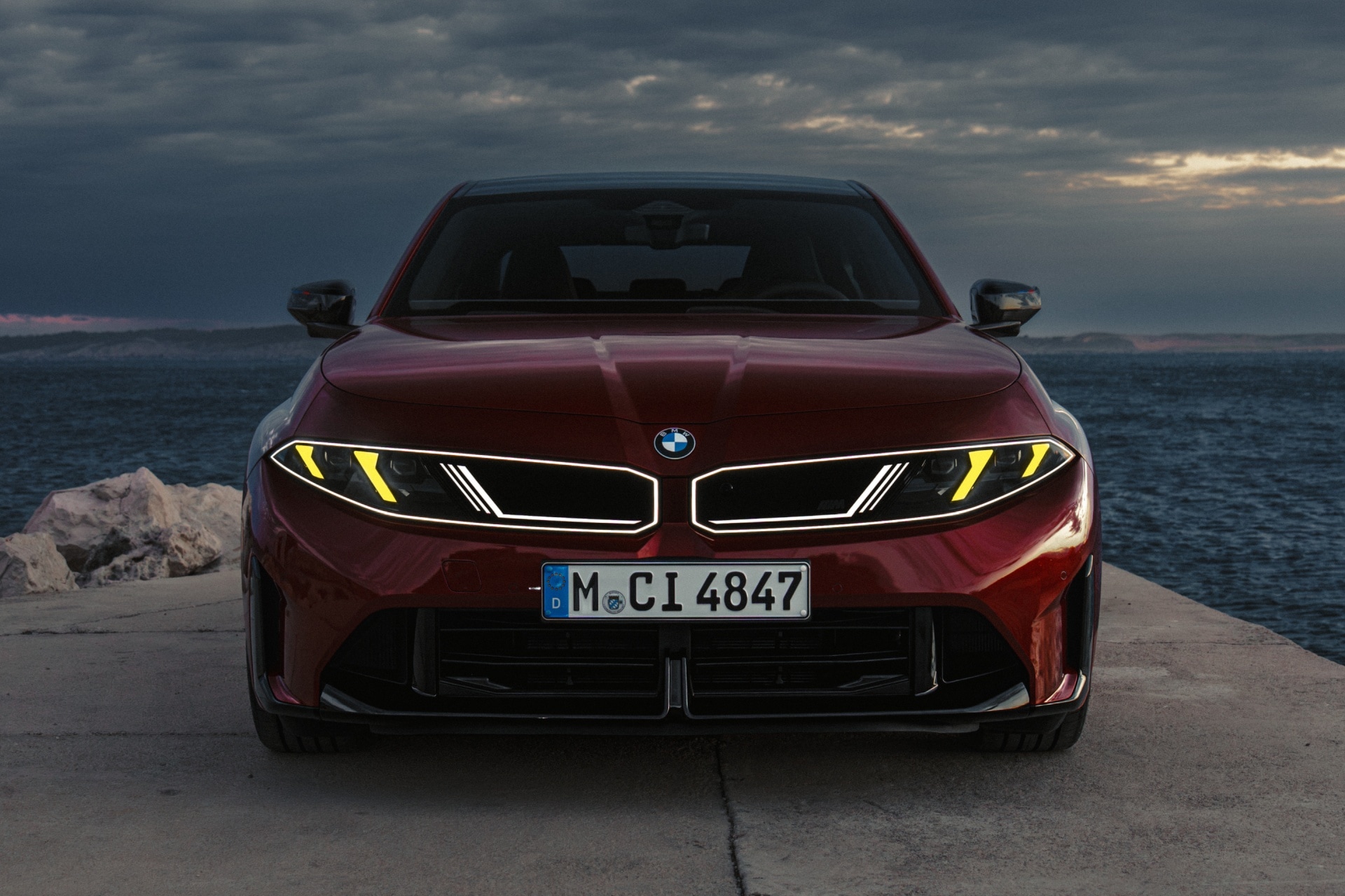 BMW M350 xDrive Front