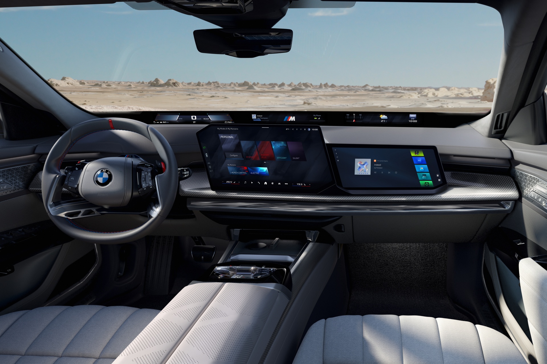 BMW M760e xDrive interior with new BMW Panoramic iDrive and two screens