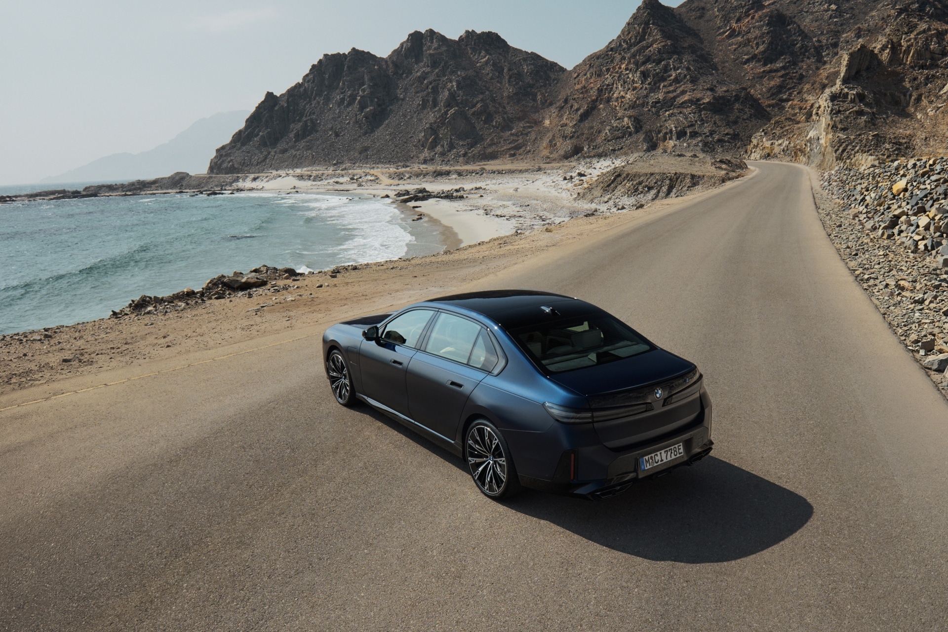 BMW M760e xDrive G70