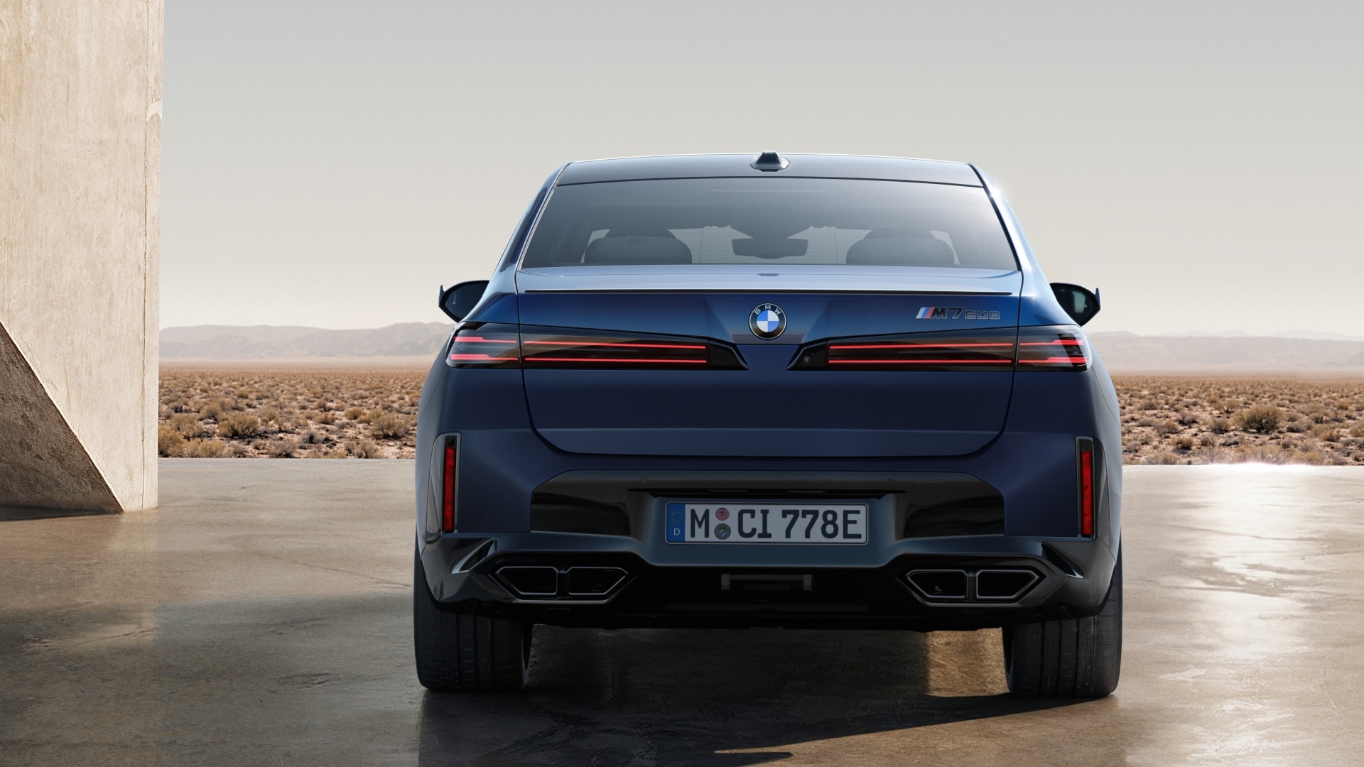 BMW M760e xDrive G70