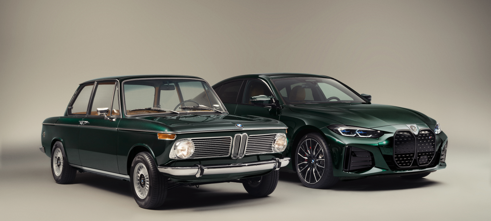 BMW i4 M60 by Kith und der BMW 1602 by Ronnie Fieg
