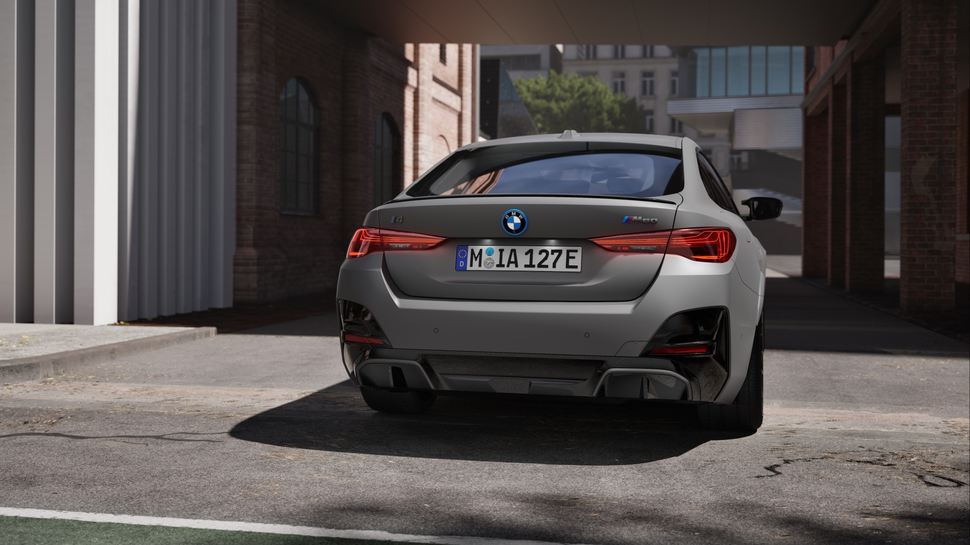 M rear spoiler.