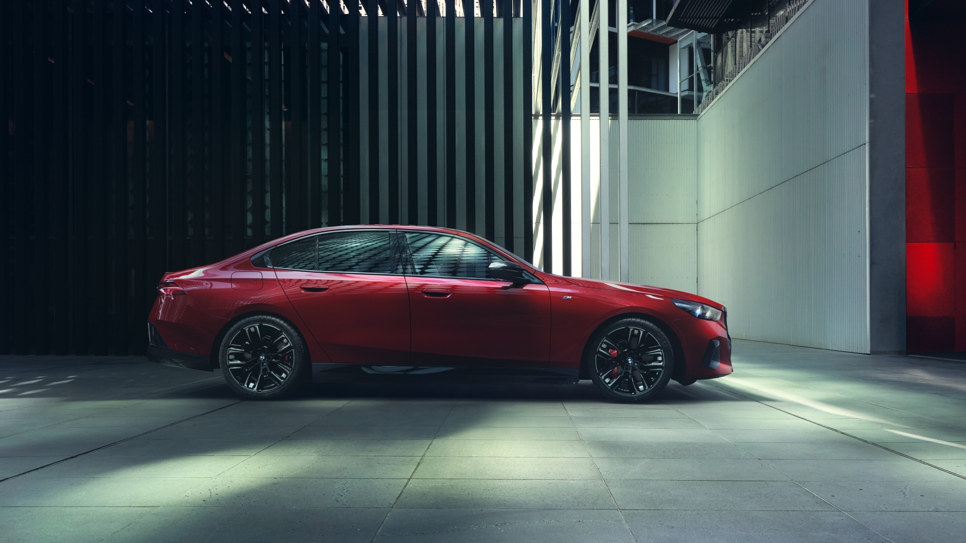 BMW i5 M60 xDrive side view
