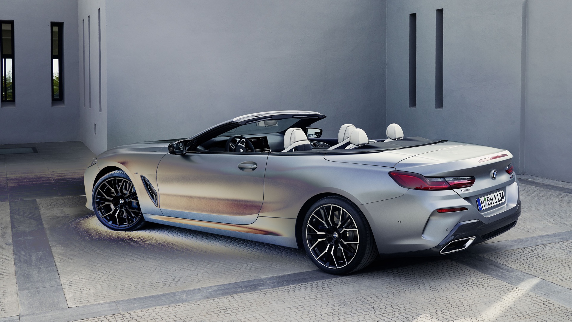 BMW M850i xDrive Cabrio G14