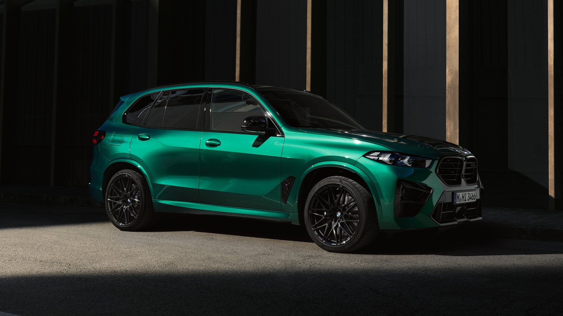DER BMW X5 M COMPETITION.