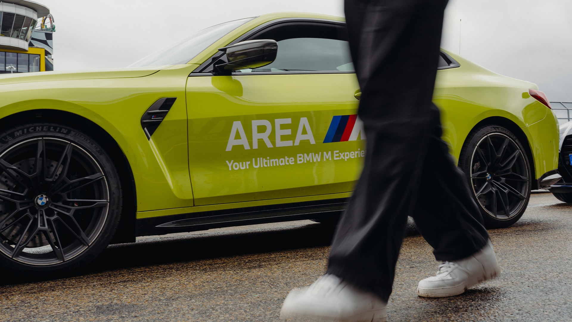 Ihre persönliche AREA M Experience beginnt hier.