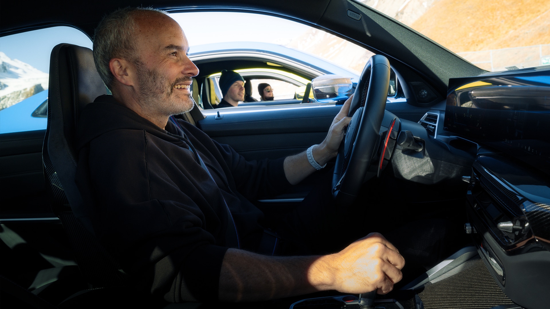 Nennen Sie uns bitte Ihre Budgetvorstellungen pro Person.