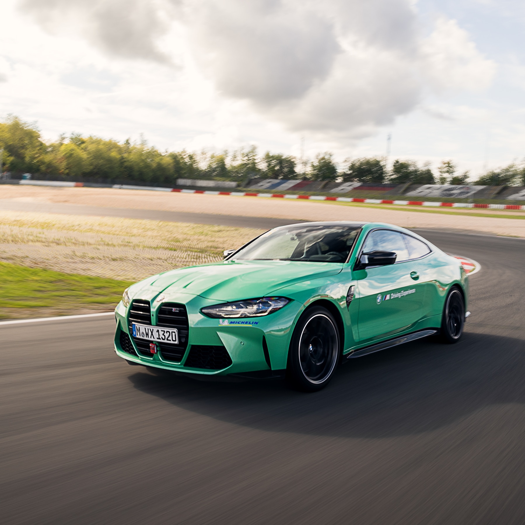 BMW M RACE TRACK EXPERIENCE