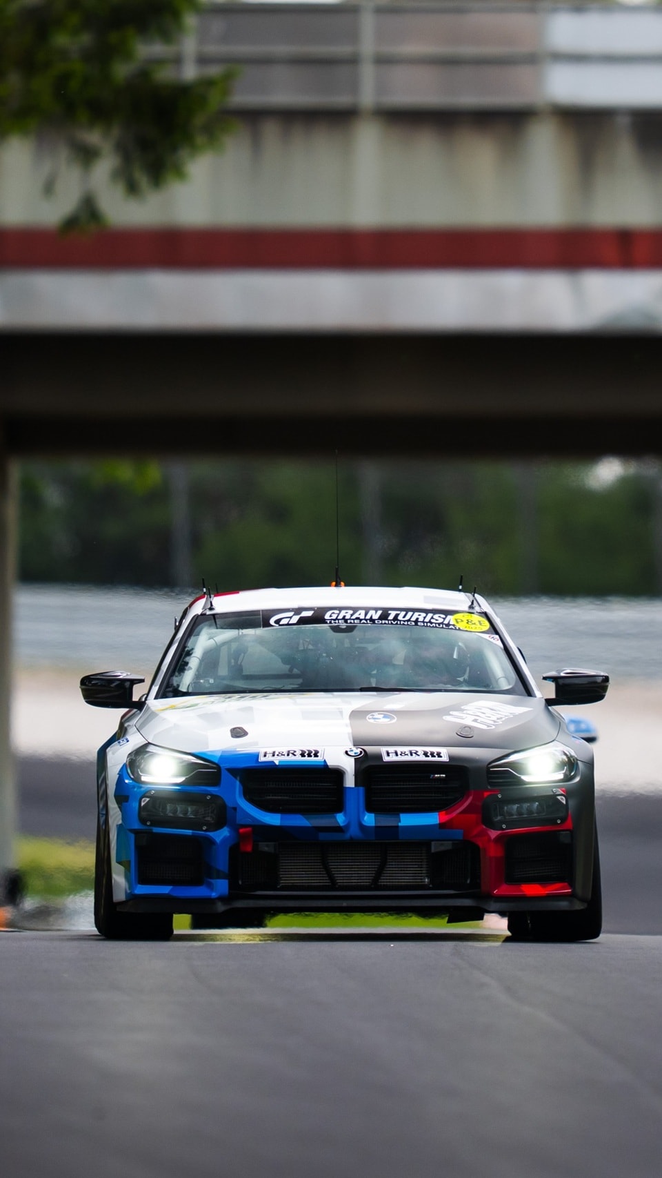 BMW M2 Racing.