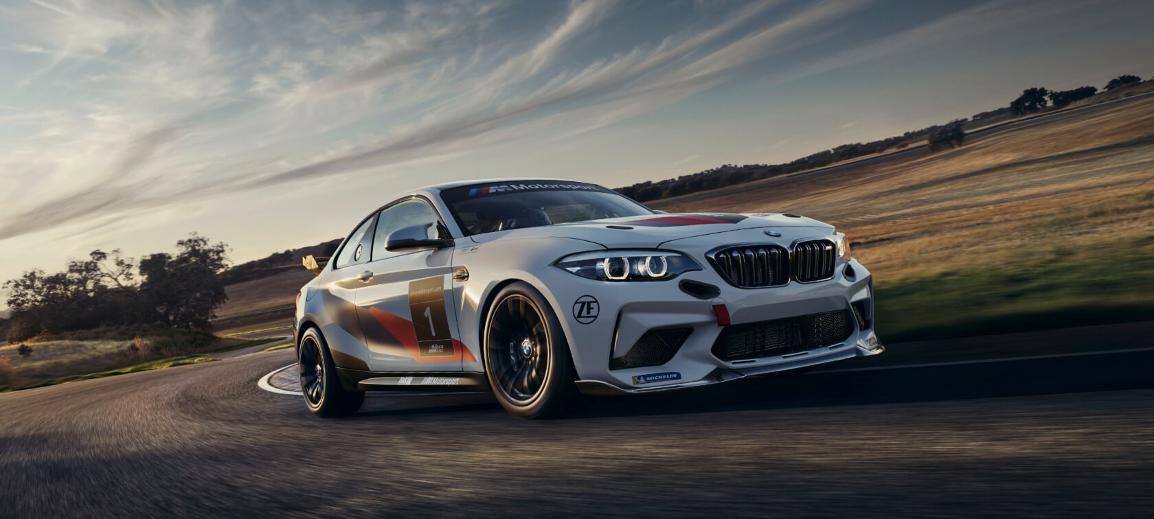 BMW M2 CS RACING*.