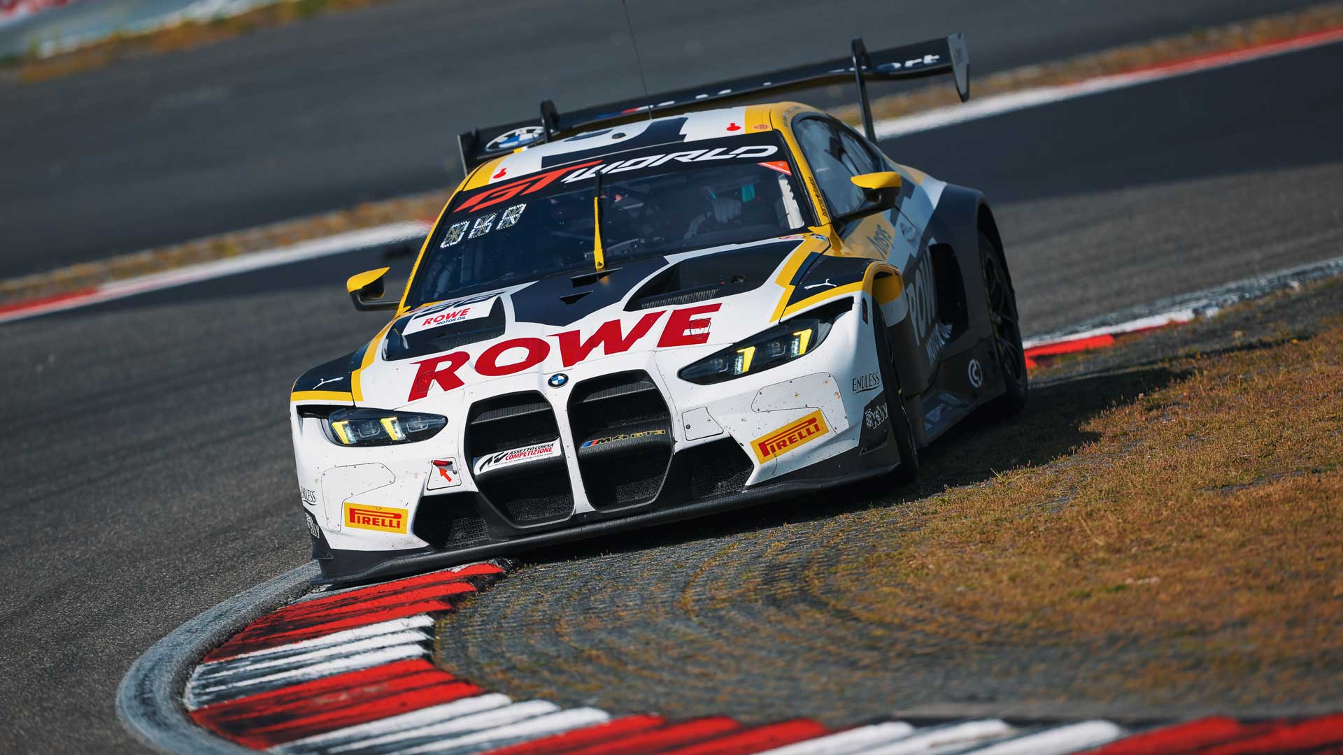 BMW M4 GT3 EVO, ROWE Racing