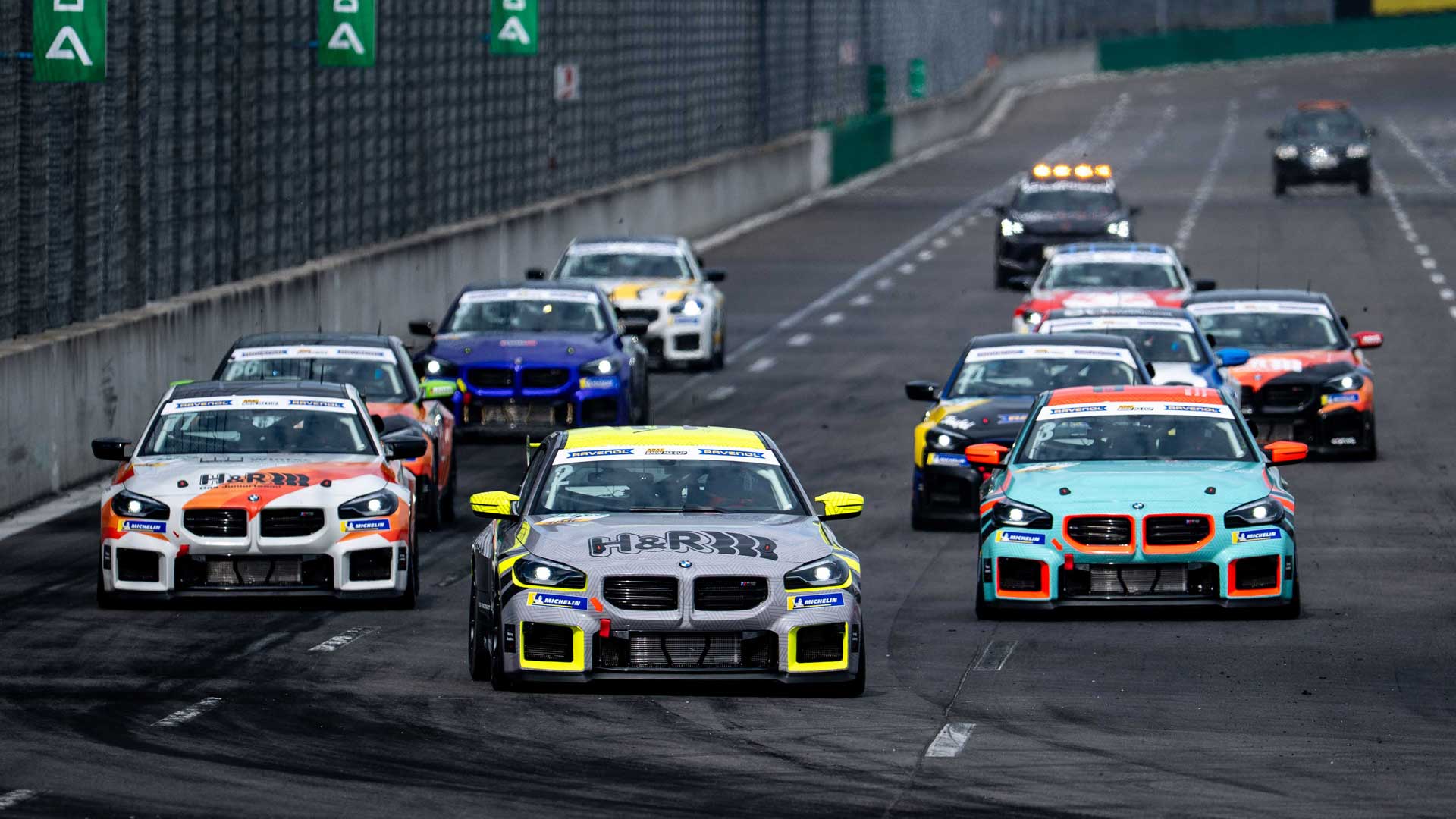 BMW M2 Racing