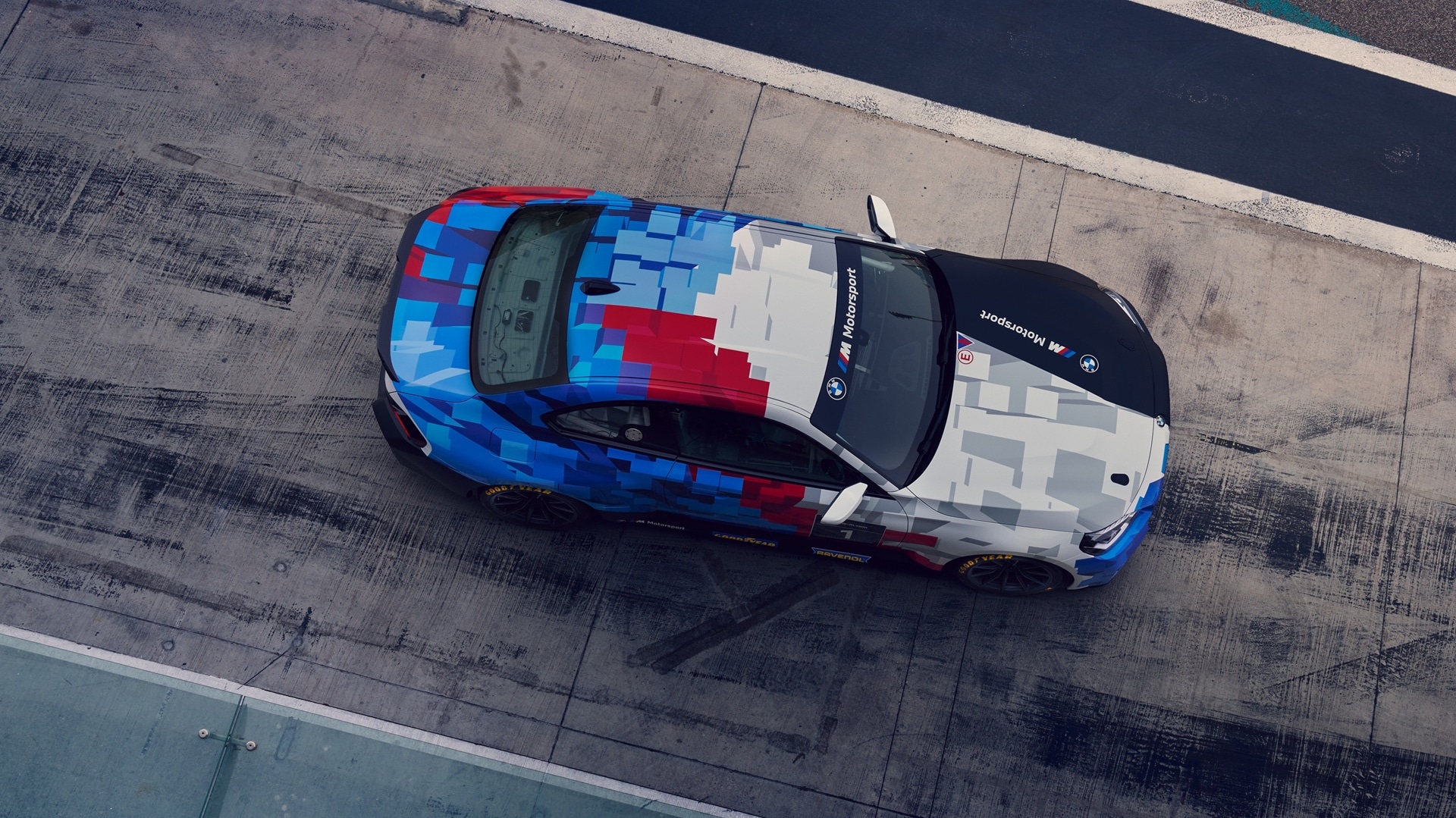 BMW M2 Racing.