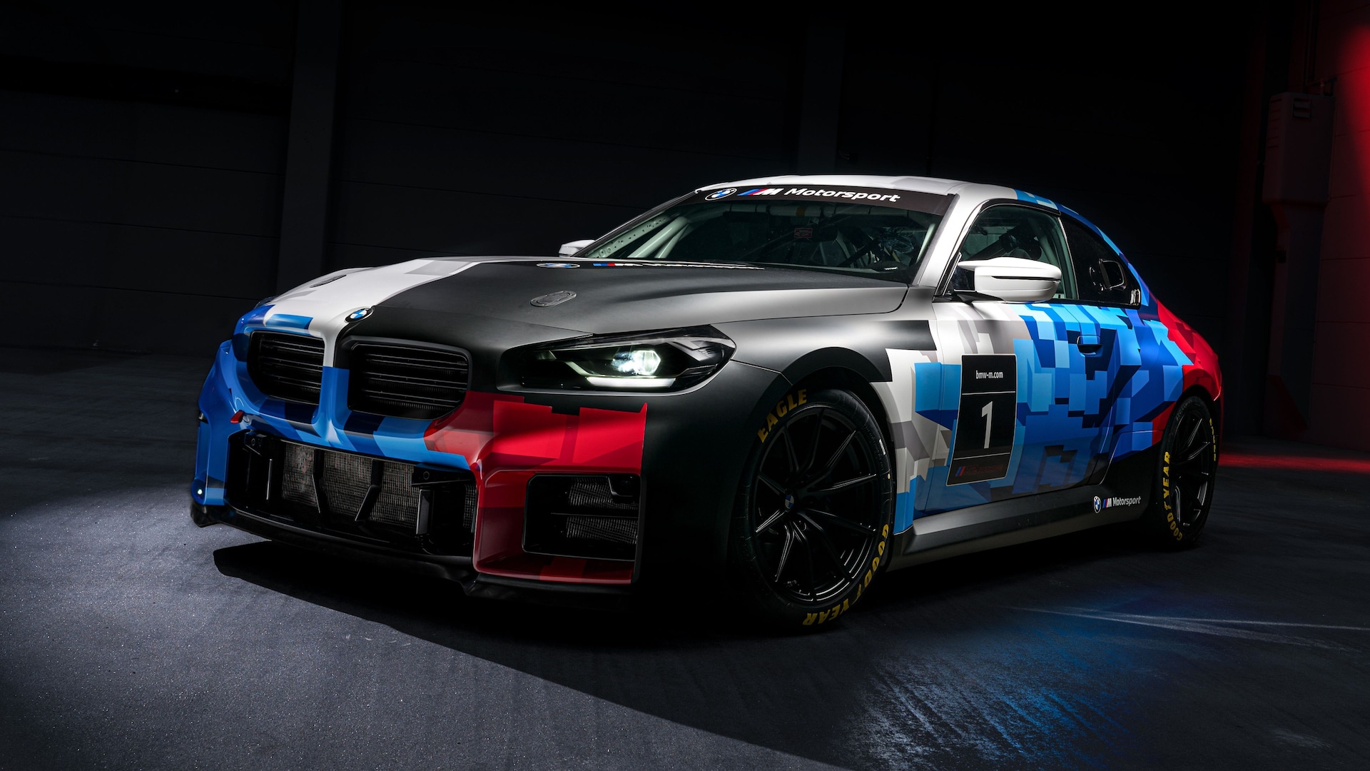 BMW M2 Racing.