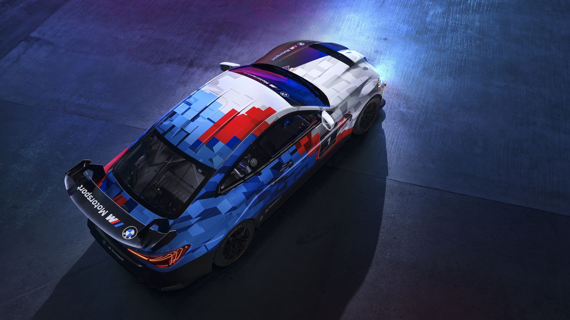 BMW M4 GT4 EVO.