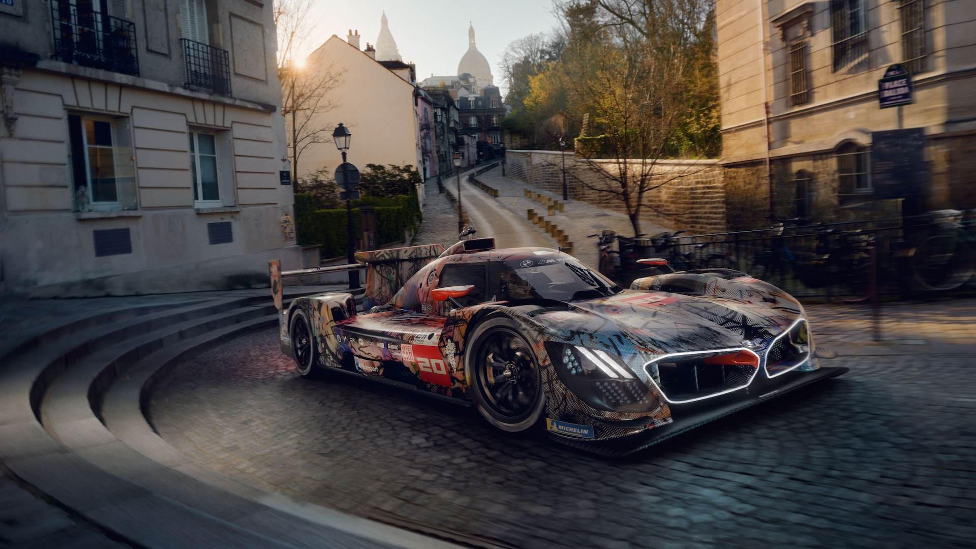 BMW M Hybrid V8