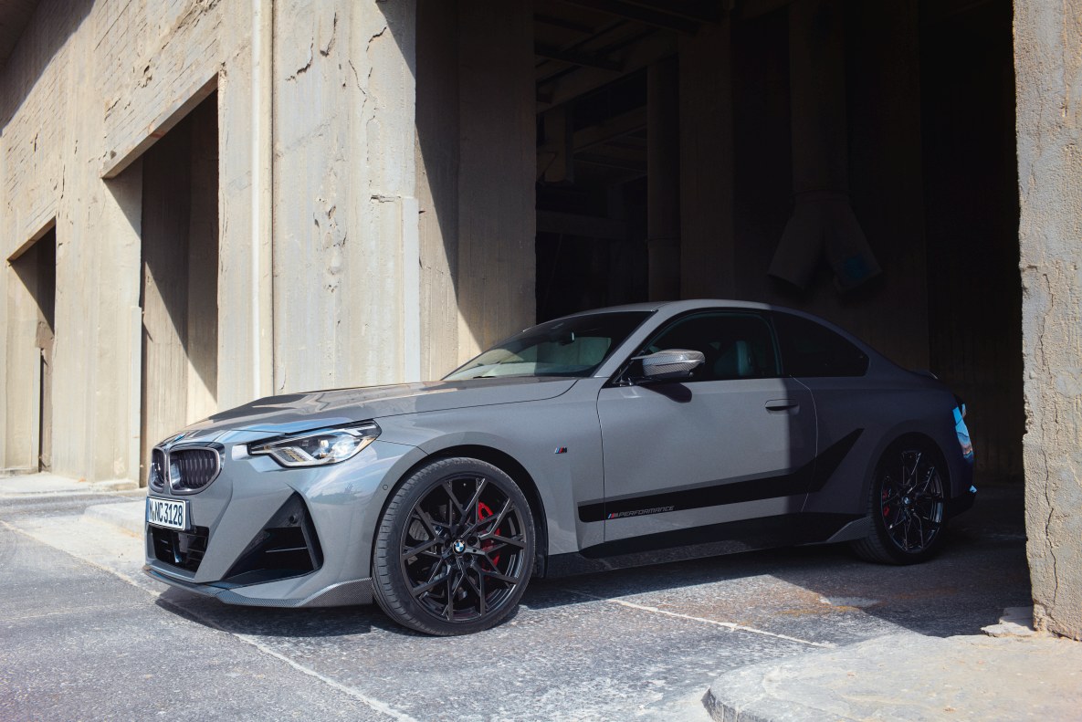 ROAD AND TRACK.