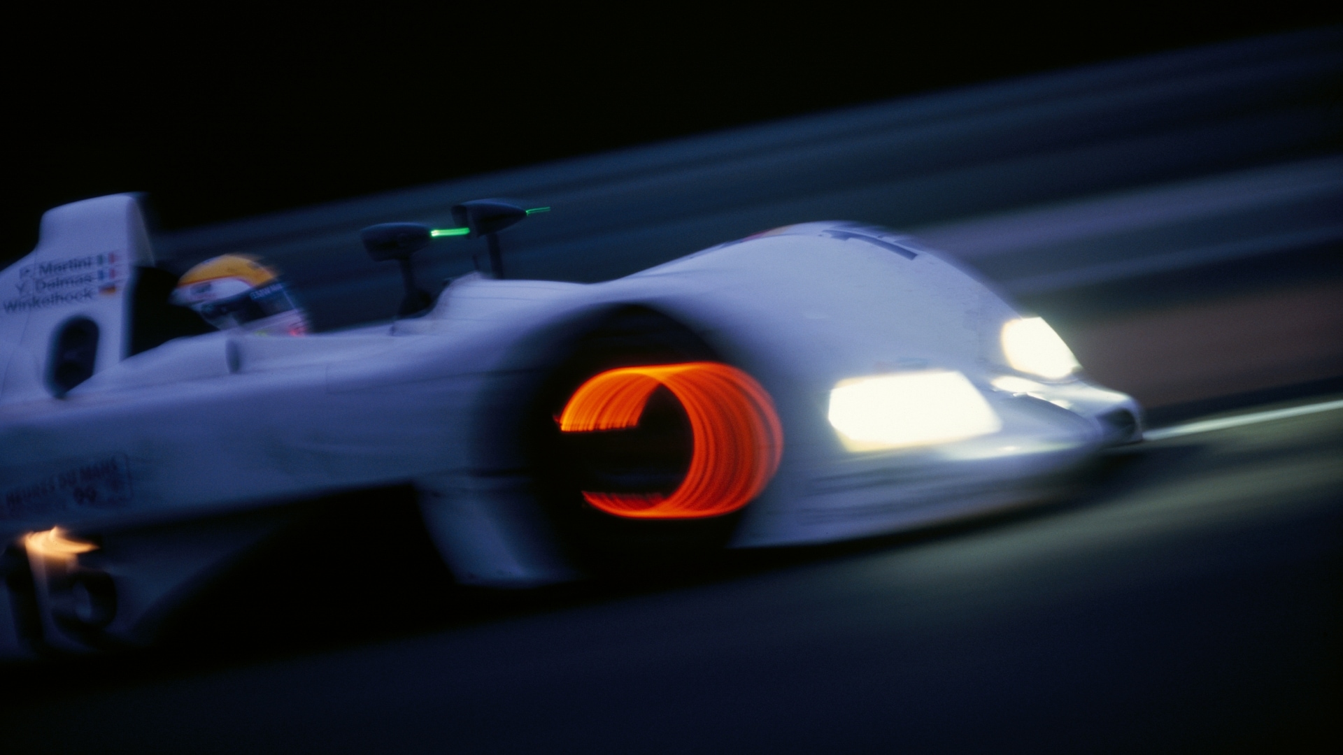BMW V12 LMR