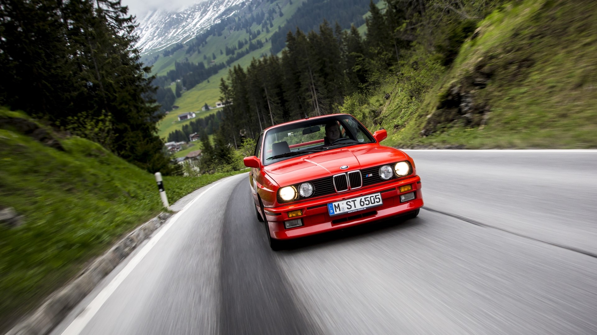 CLASS PIONEER AND ETERNAL BENCHMARK.
