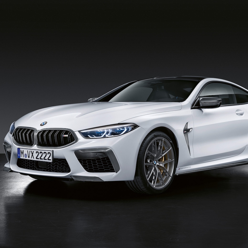 Der BMW M8 mit M Performance Parts.