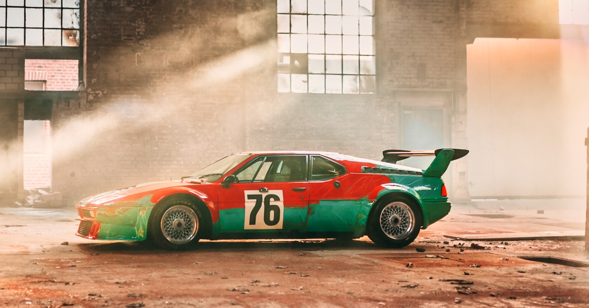 BMW M1 TOILE POP ART ABSTRAIT VOITURE ANCIENNE PEINTURE