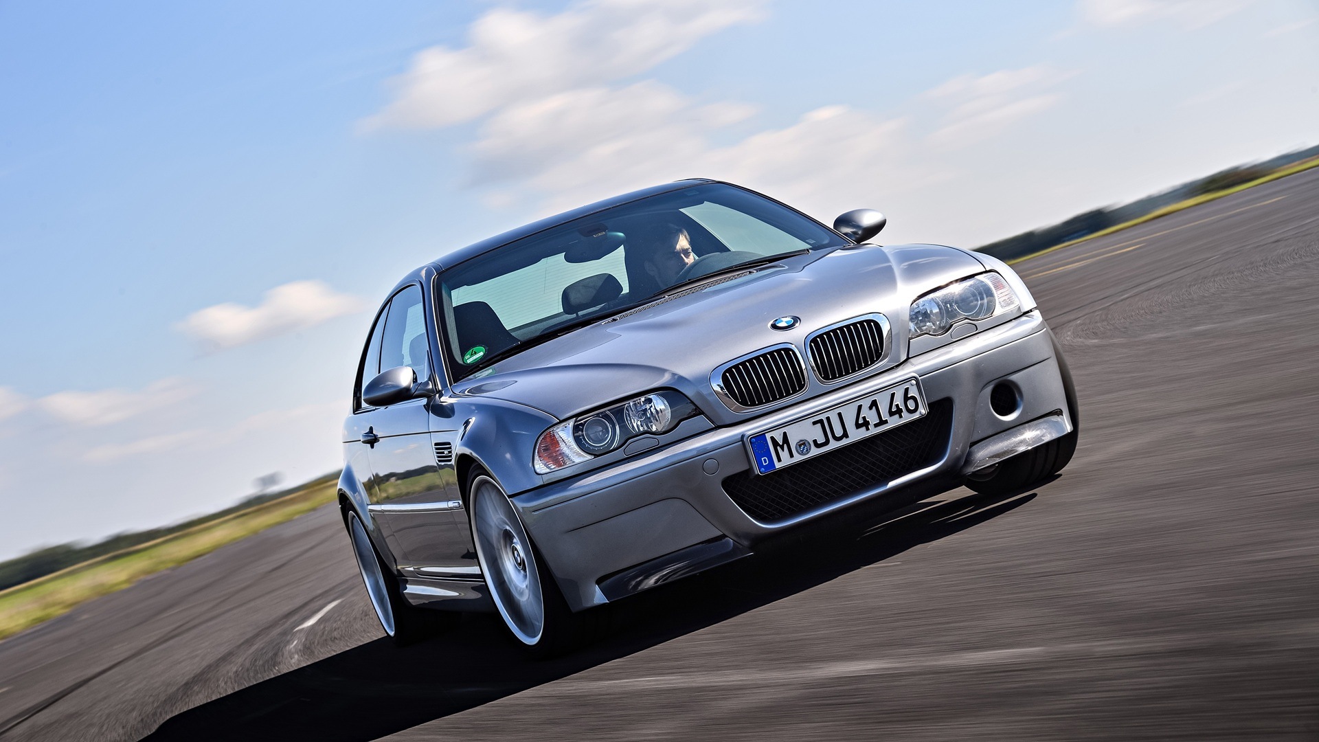 BMW M3 CSL E46 in BMW Individual Silver Grey metallic