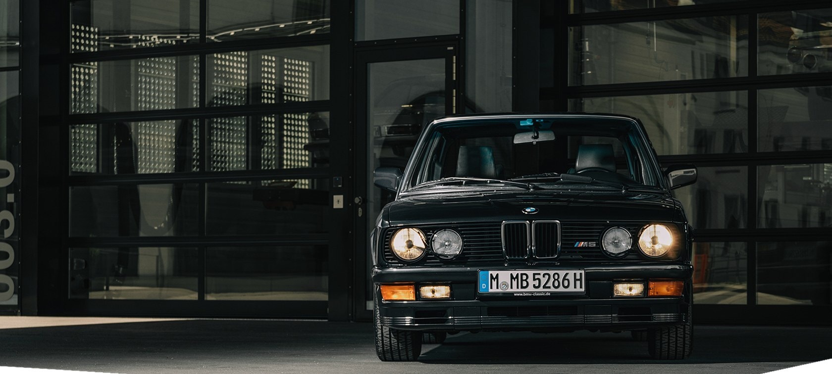 Der BMW M5 E28.
