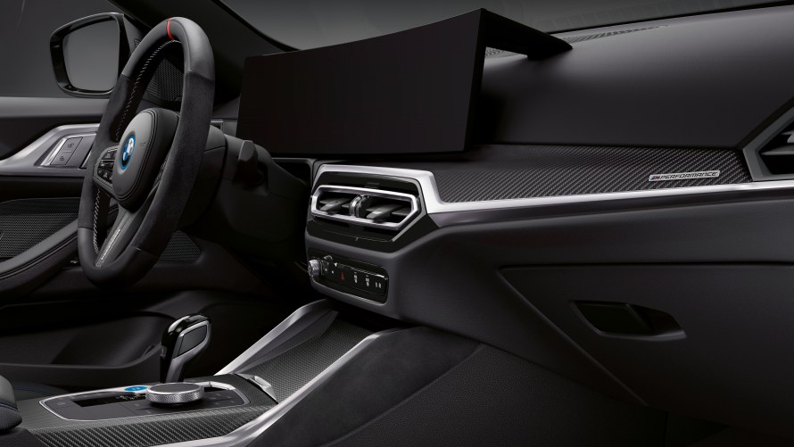 M Performance interior trims carbon-fibre/Alcantara and M Performance knee pads Alcantara