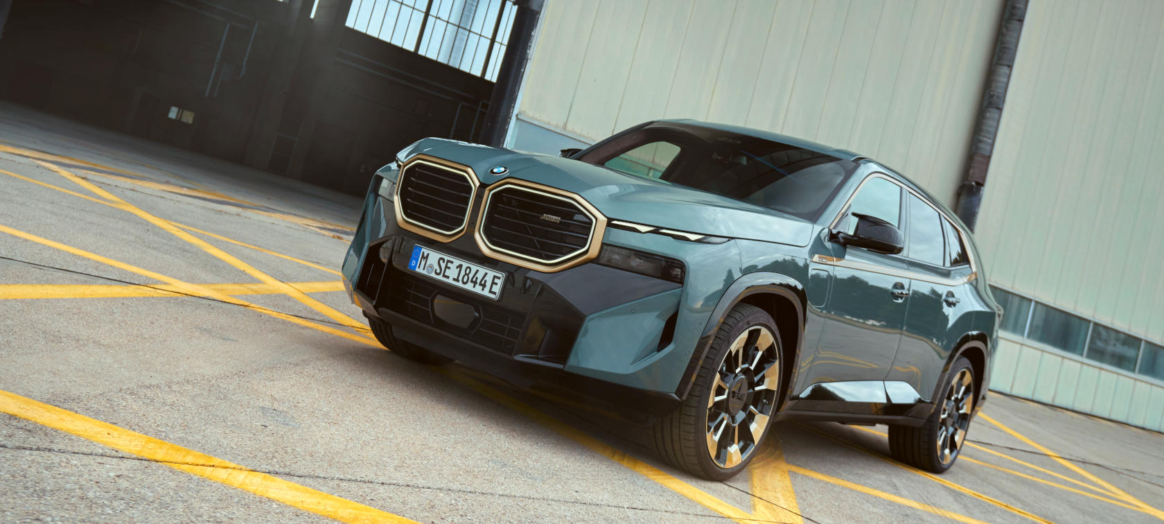 THE FIRST-EVER BMW XM.
