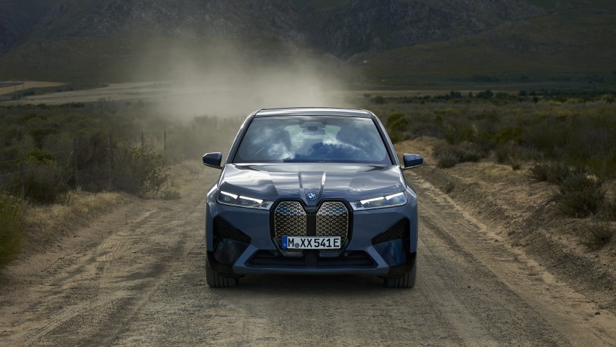 BMW iX M60
