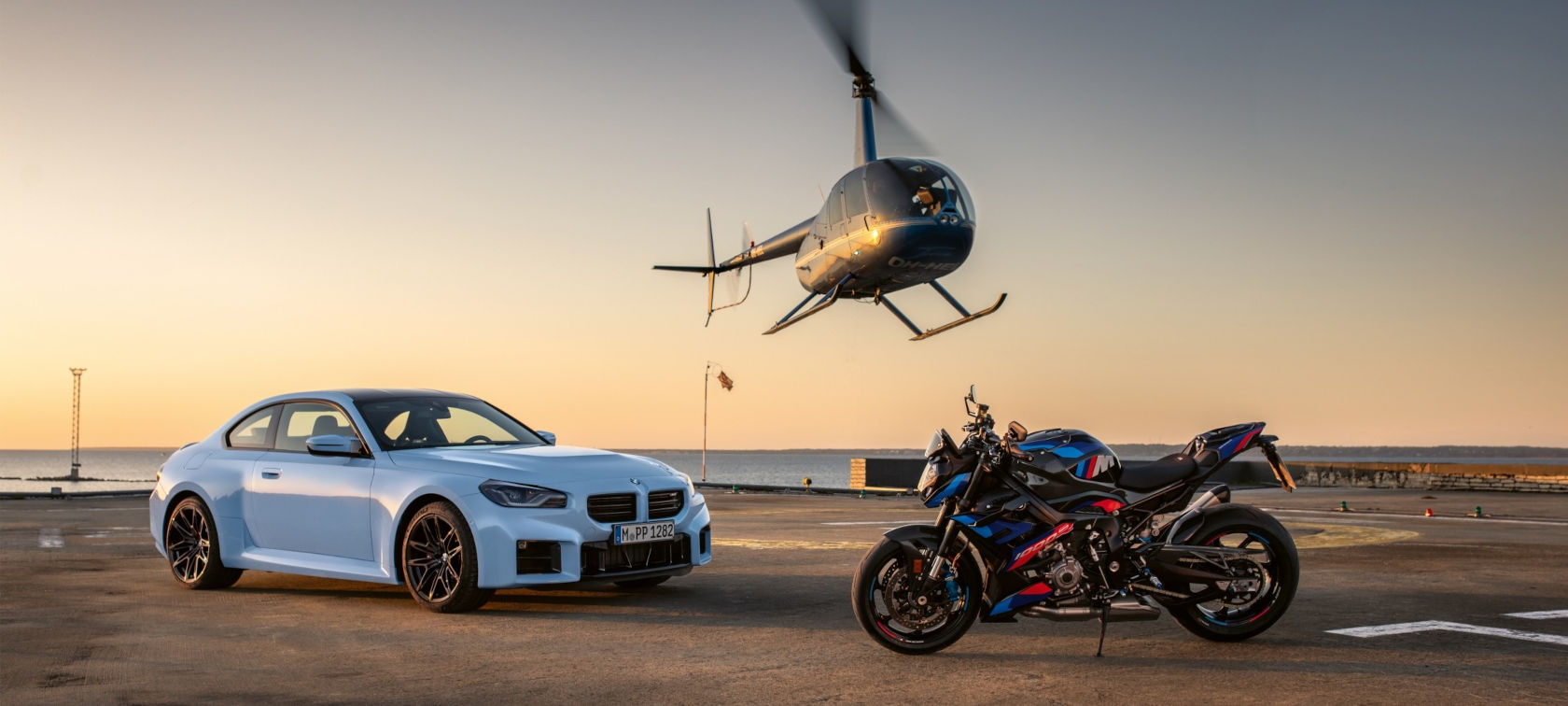 BMW M X BMW MOTORRAD.