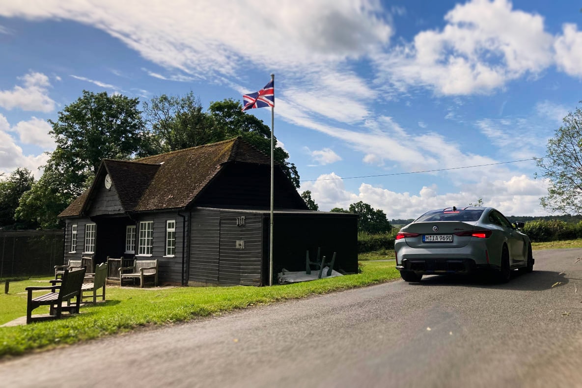 Off the main roads, Jörg Weidinger and Markus Krajnik discovered cottages in idyllic locations.