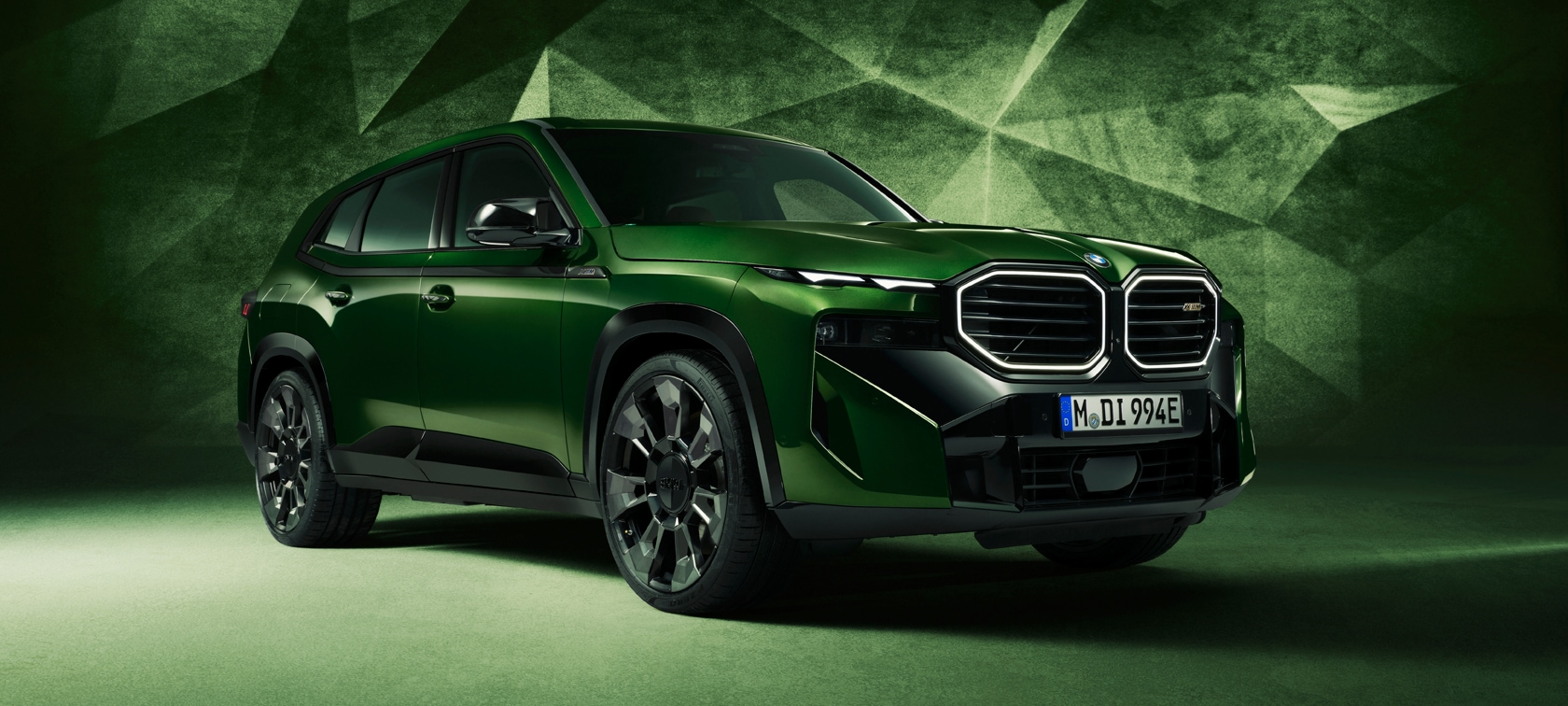 BMW Individual Anglesey Green metallic.