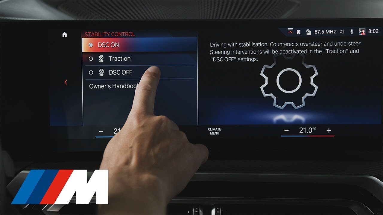 HOW TO ADJUST THE DSC AND DRIFT IN AN ELECTRIC BMW M MODEL.
