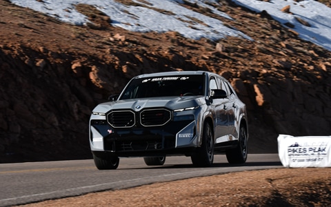 Pikes-Peak-record for the BMW XM Label Red.