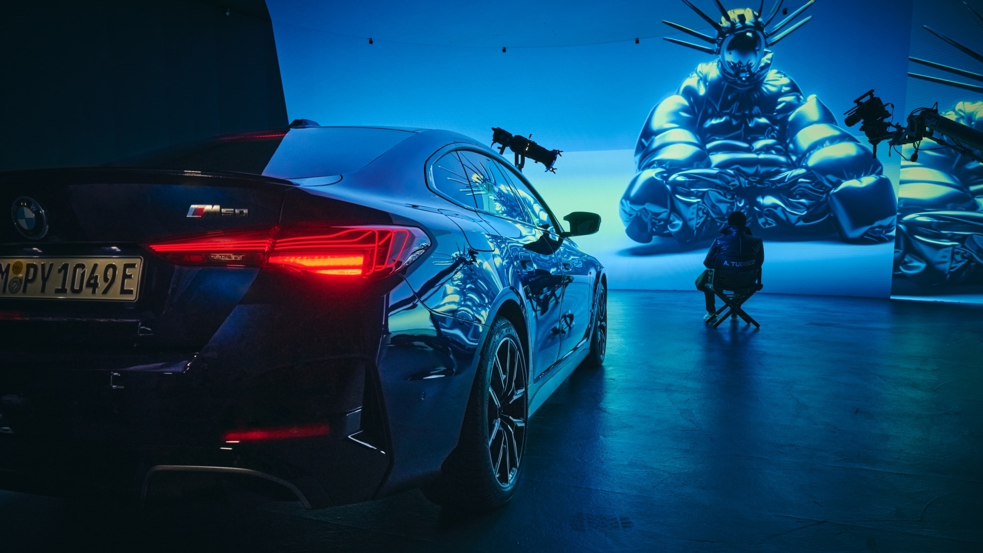 3D artist Antoni Tudisco on AI art and electric driving.
